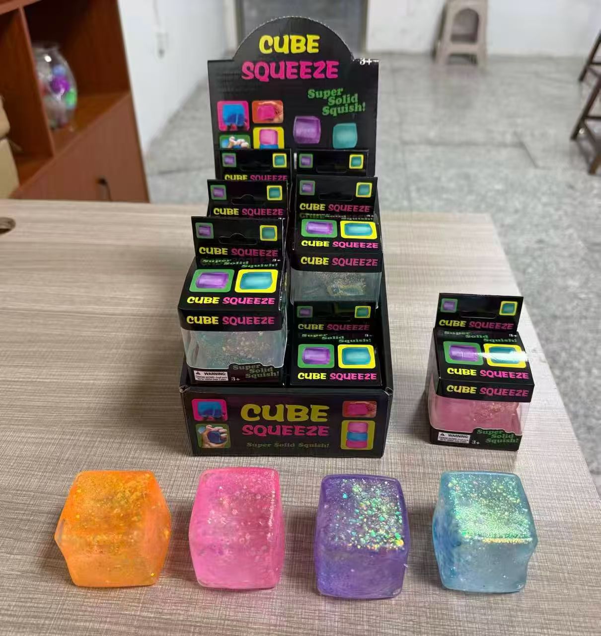 Gold Dust Cube Squishy